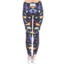 Load image into Gallery viewer, &quot;Retro Print&quot; Leggings